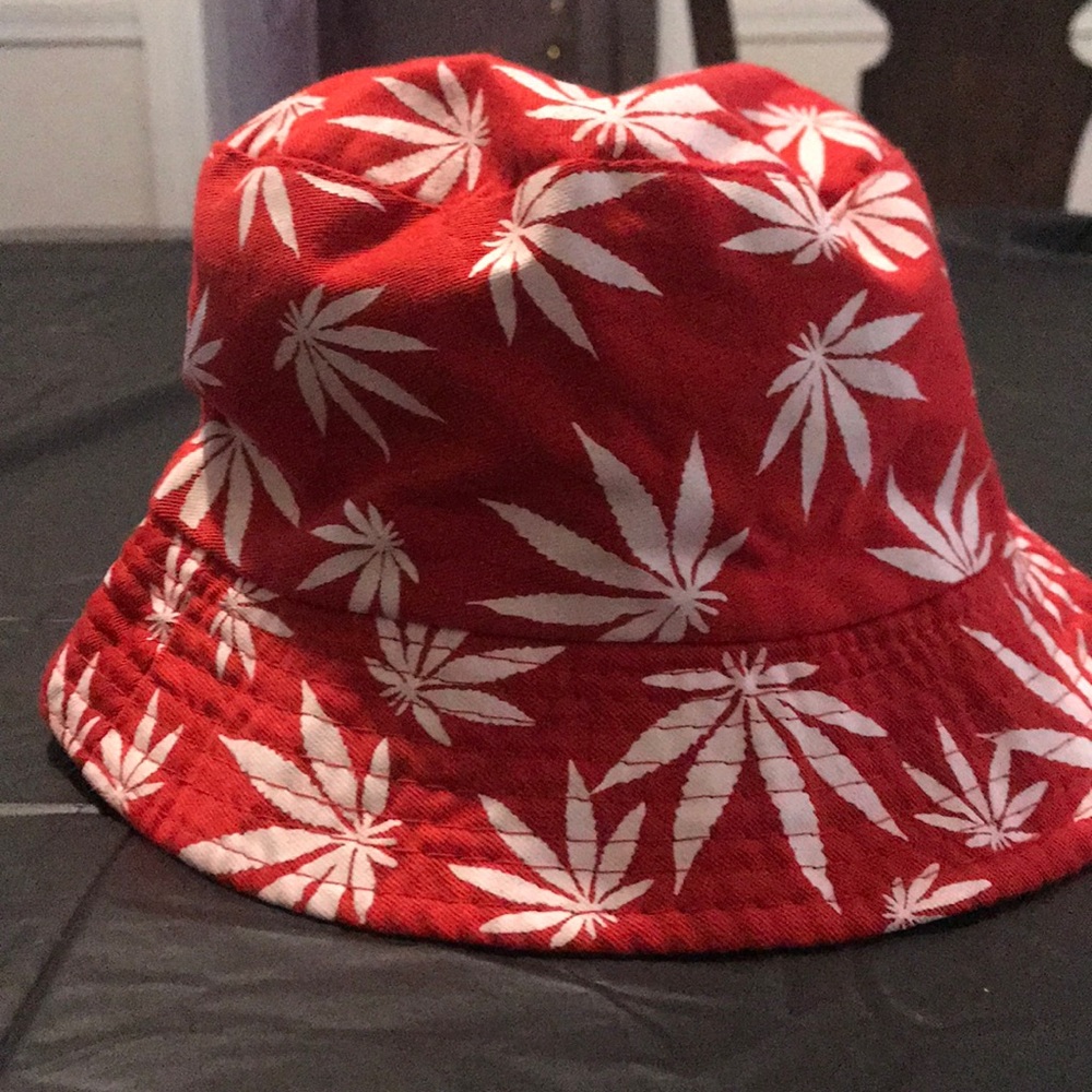 Bucket Hat